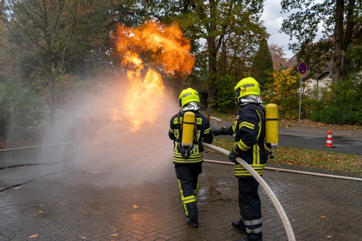 FW Flotwedel: Einsatzkräfte der Freiwilligen Feuerwehr Flotwedel bilden sich im Bereich Atemschutz fort